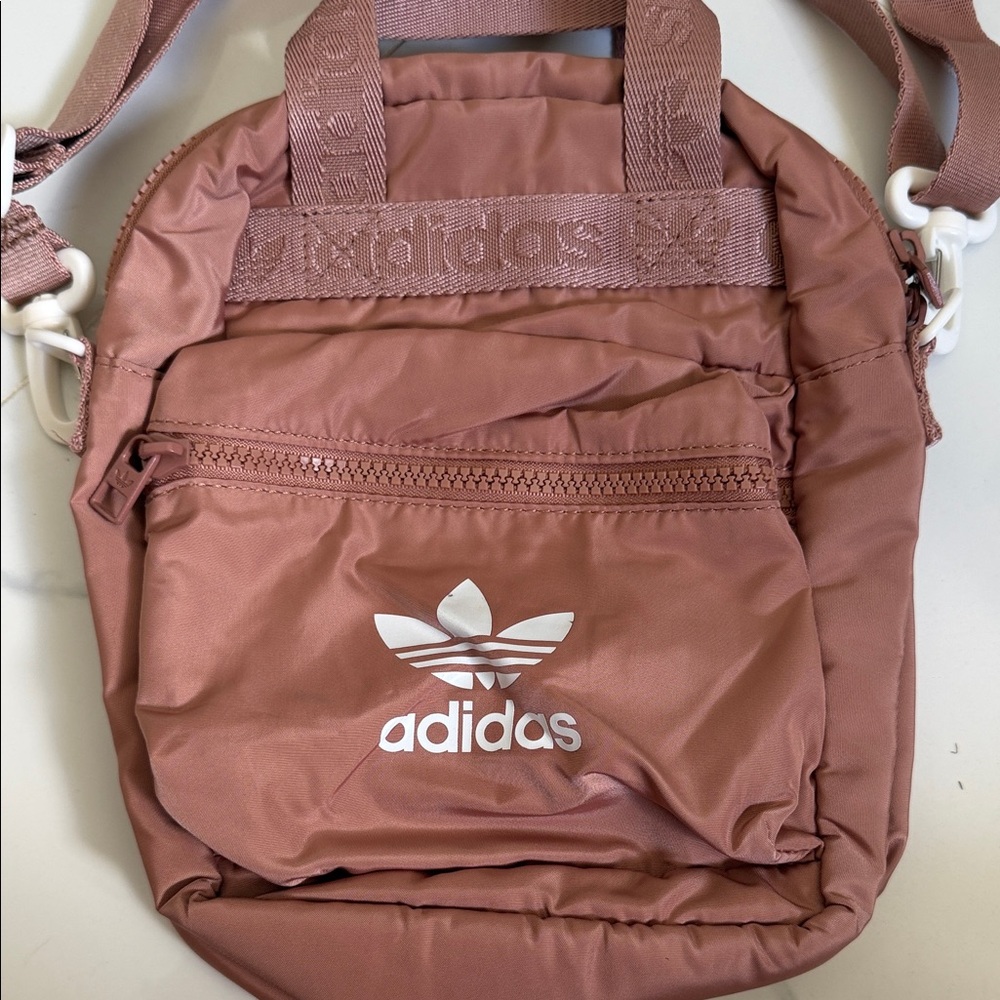 Adidas Rise Multiuse Bag - Picture 2 of 6